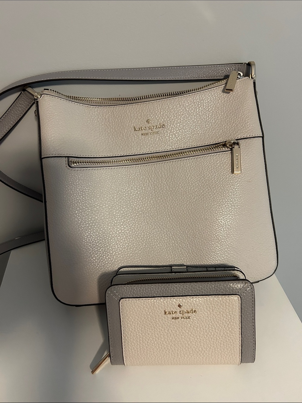 kate spade Cream and Gray Pebbled Leather Crossbody with Matching Wallet Set